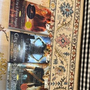 old covers of the mortal instruments